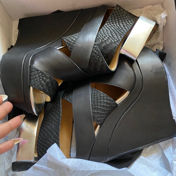 L.A.M.B. Shoes - High Wedge Heels